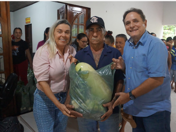 Comida na mesa e agricultura familiar fortalecida: Secretaria distribui de cestas verdes em Trizidela do Vale